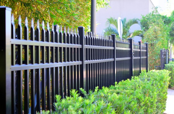 Commercial Fencing in Lee’s Summit, Missouri